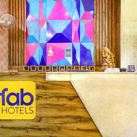 OYO 10887 Hotel West View Ghaziabad Exterior foto